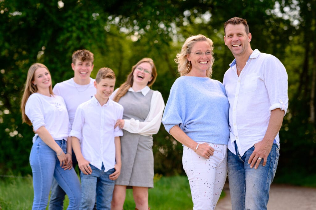 Familie_Fotoshoot_Ermelo_witte_Kleding
